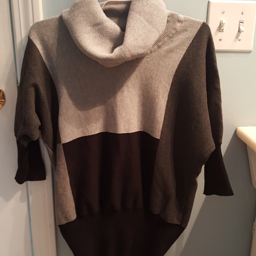 Grey Patchwork Sweater - image 3